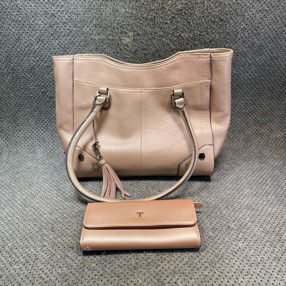 Trignanello Leather Purse with Wallet Metallic Rose